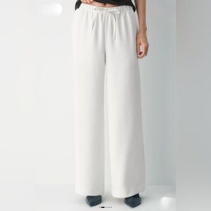 Aritzia Wilfred Lodge Pant Crepette light birch nwt small
